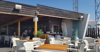 Guarita Terrace outside