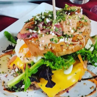 Ugo Art Cafe food