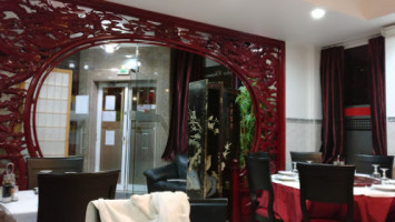 Sheng Li Sushi House food