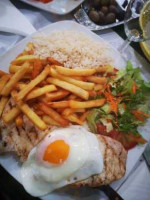 Leonel's food