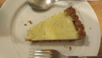 Sabores Tradicoes food